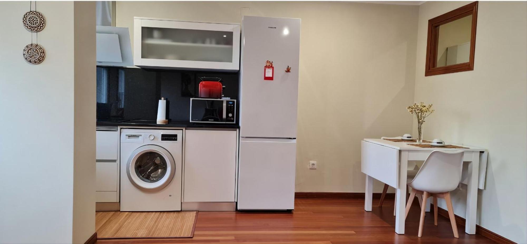 Estudio Centrico Con Terraza Хинсо-де-Лимия Экстерьер фото